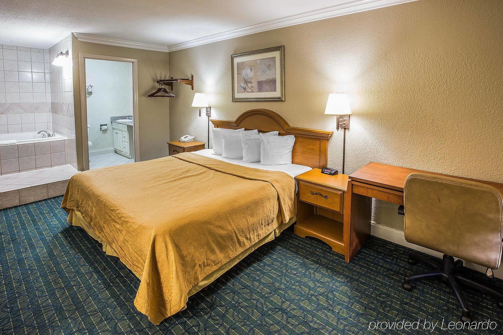 Greenville Inn & Suites Kültér fotó