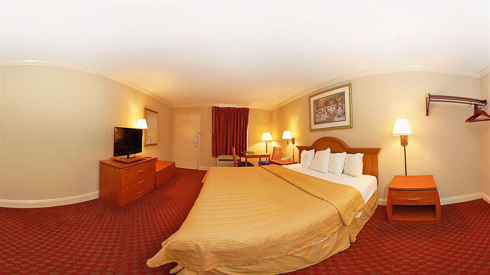 Greenville Inn & Suites Kültér fotó